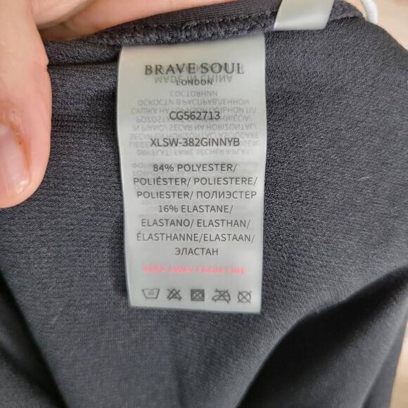 Brave Soul Women's Black Plunge Fitted Halter Swimsuit Size 16‎ NT - Picture 7 of 7